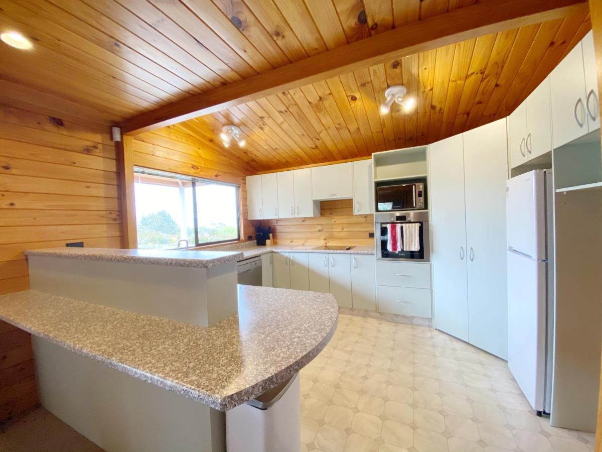 Lake View Family Lodge Up Tp 14 People Rotorua Dış mekan fotoğraf